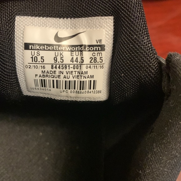 NIB Men’s Nike Air Monarch IV Sneakers. Size 10.5W - Picture 10 of 10